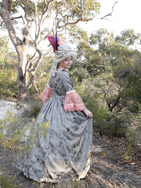 Marie Antoinette - Styled outfit